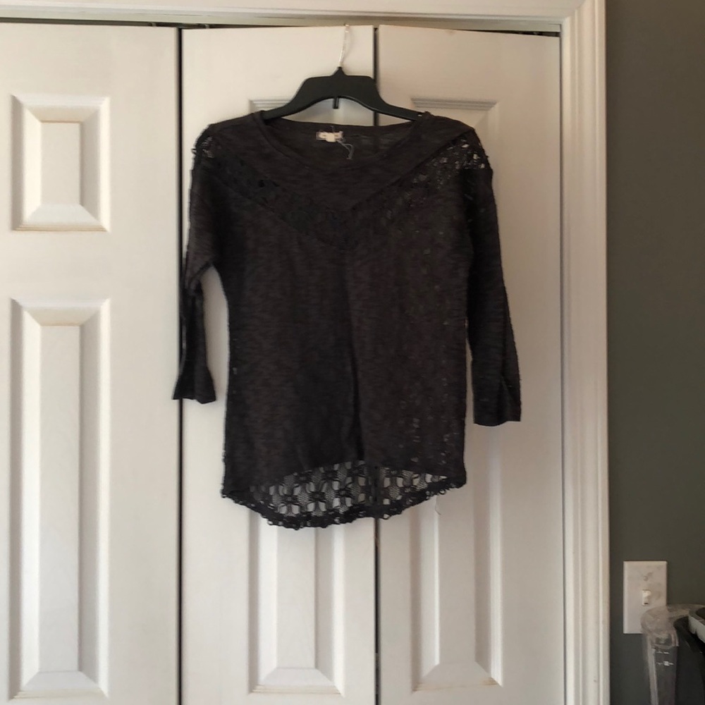 Gray 3 quarter length blouse